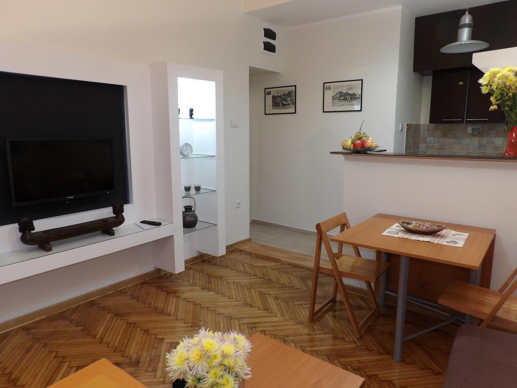 M&M Downtown Apartment Belgrade Exterior photo